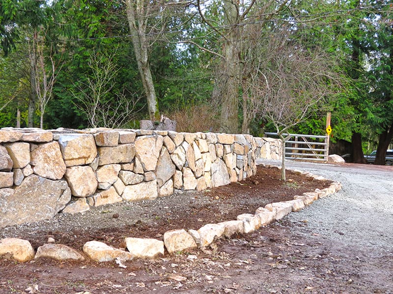 Granite stone free standing retaining wall