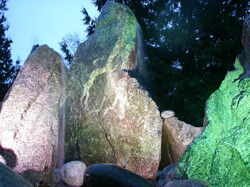 Natural stone fountain in Mount Vernon, WA